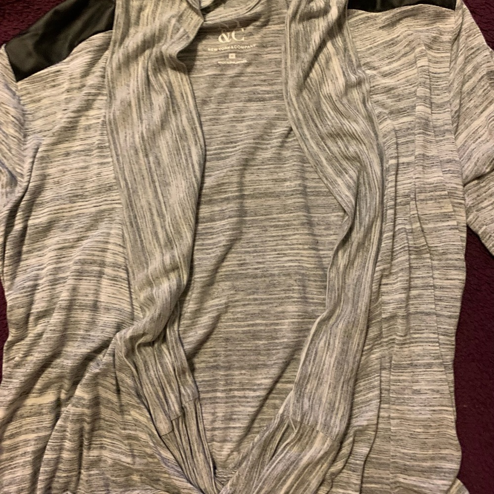 Cardigans - Picture 4 of 4